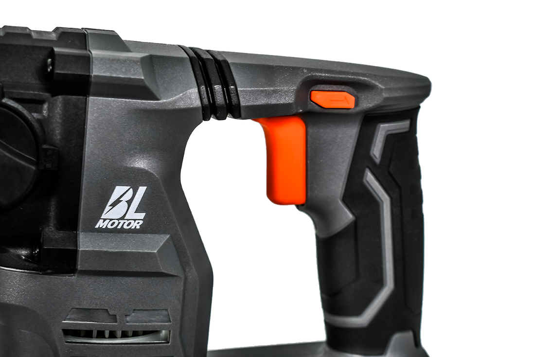 סט 3 כלים 18V סוללות 4Ah מטען כפול Hunter 102705-026 - מבט נוסף 33