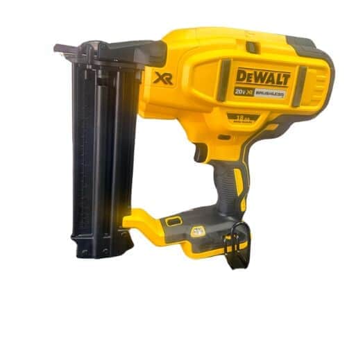 אקדח מסמרים 20V סוללה5HA ומטען DeWALT DCN680 - מבט נוסף 2