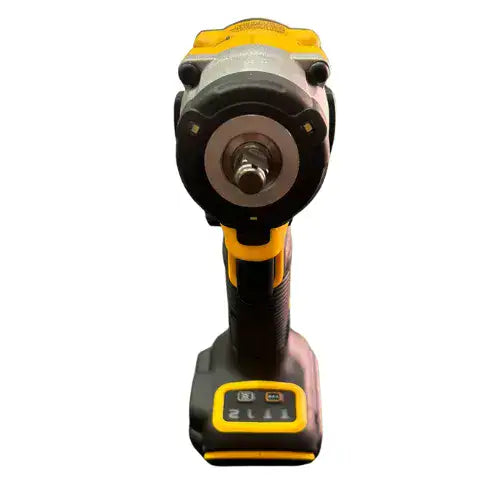 מפתח רטיטה 20V סוללה 5AH ומטען DeWALT DCF923 - מבט נוסף 3