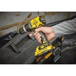 מקדחה 18V שתי סוללות 2AH ומטען STANLEY SFMCD721D2K STANLEY FATMAX - מבט נוסף 4
