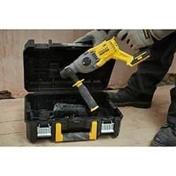 פטישון 18V (גוף בלבד) STANLEY SFMCH900B STANLEY FATMAX - מבט נוסף 3