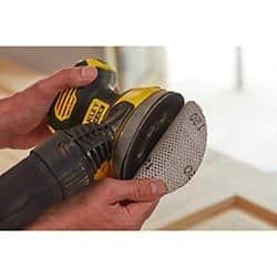 מלטשת 18V (גוף בלבד) STANLEY SFMCW220B STANLEY FATMAX - מבט נוסף 6