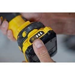 מולטיטול 18V שתי סוללות 2AH ומטען STANLEY SFMCE500D2K STANLEY FATMAX - מבט נוסף 7
