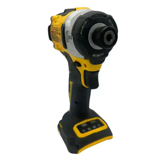 אימפקט 20V שתי סוללות 4AH ומטען DeWALT DCF860 - מבט נוסף 12
