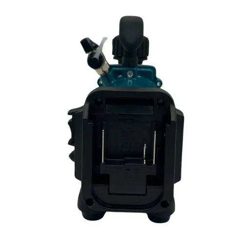 משאבת ואקום 18V שתי סוללות 4HA ומטען Makita DVP180 - מבט נוסף 3