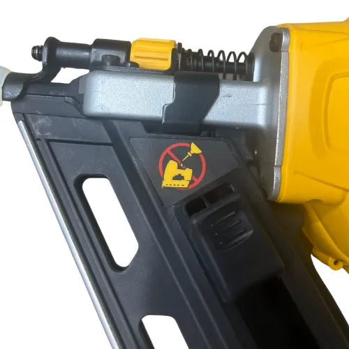 אקדח מסמרים 20V סוללה 5HA ומטען DeWALT DCN692 - מבט נוסף 4