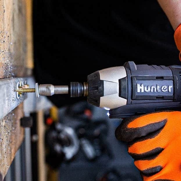 אימפקט 18V סוללות 2X1.5Ah ומטען HUNTER 100312-020 - מבט נוסף 3
