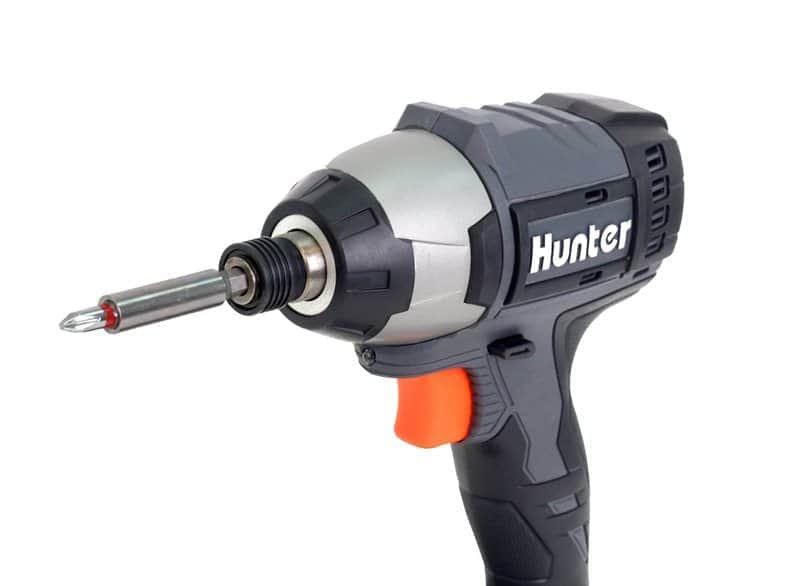 אימפקט 18V סוללה 2.5Ah ומטען HUNTER 100312-034 - מבט נוסף 4