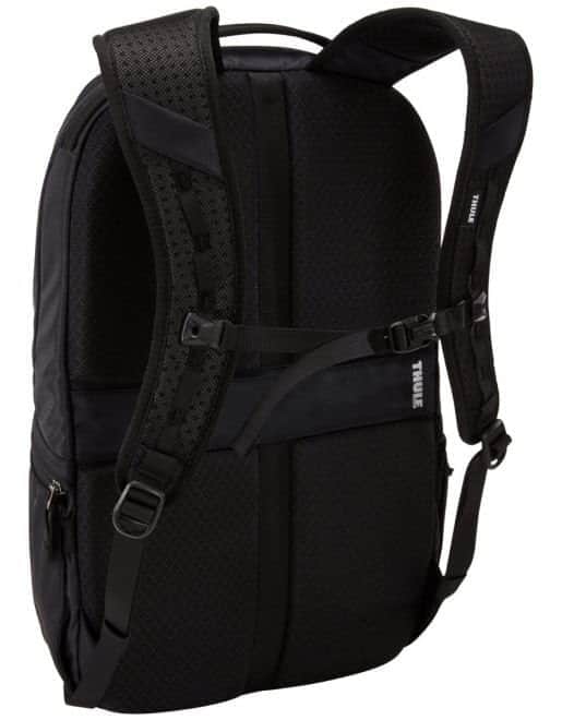 תיק גב שחור דגם SUBTERRA למחשב נייד 15.6מבית THULE - מבט נוסף 4