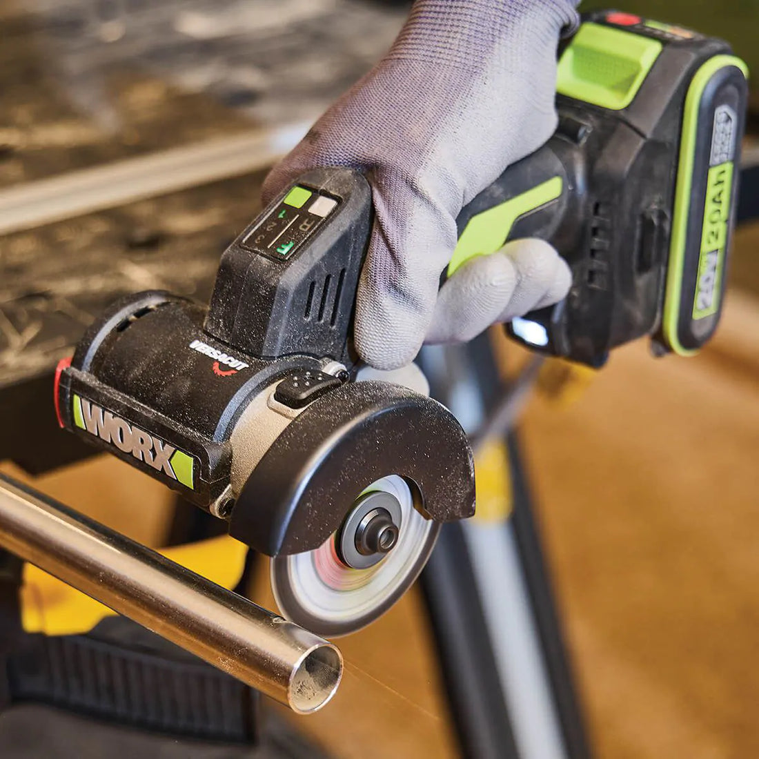 מיני משחזת 20V שתי סוללות 2AH ומטען WORX WU802.9 - מבט נוסף 5